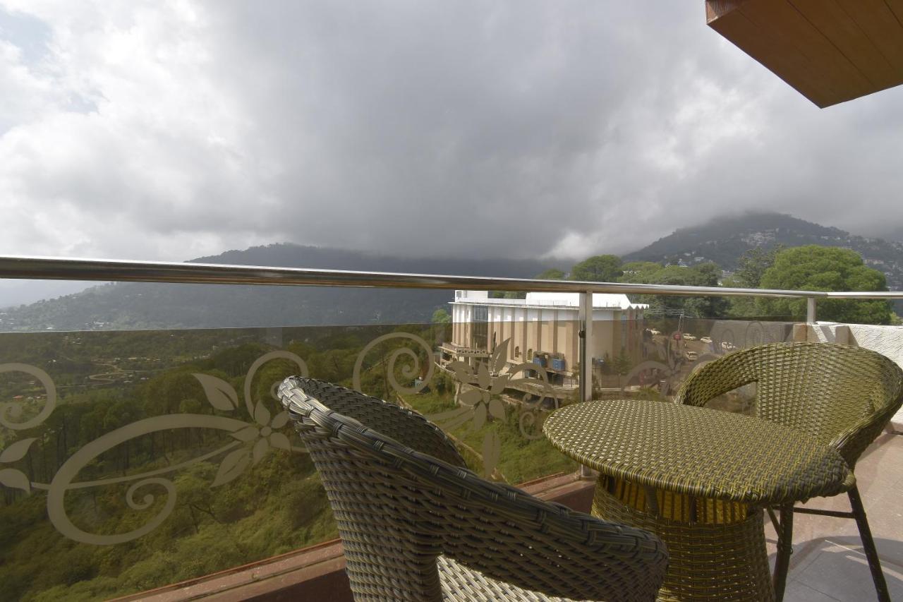 The Royal Castle Hot And Cold Centralized Hotel Dharamshala Exterior photo