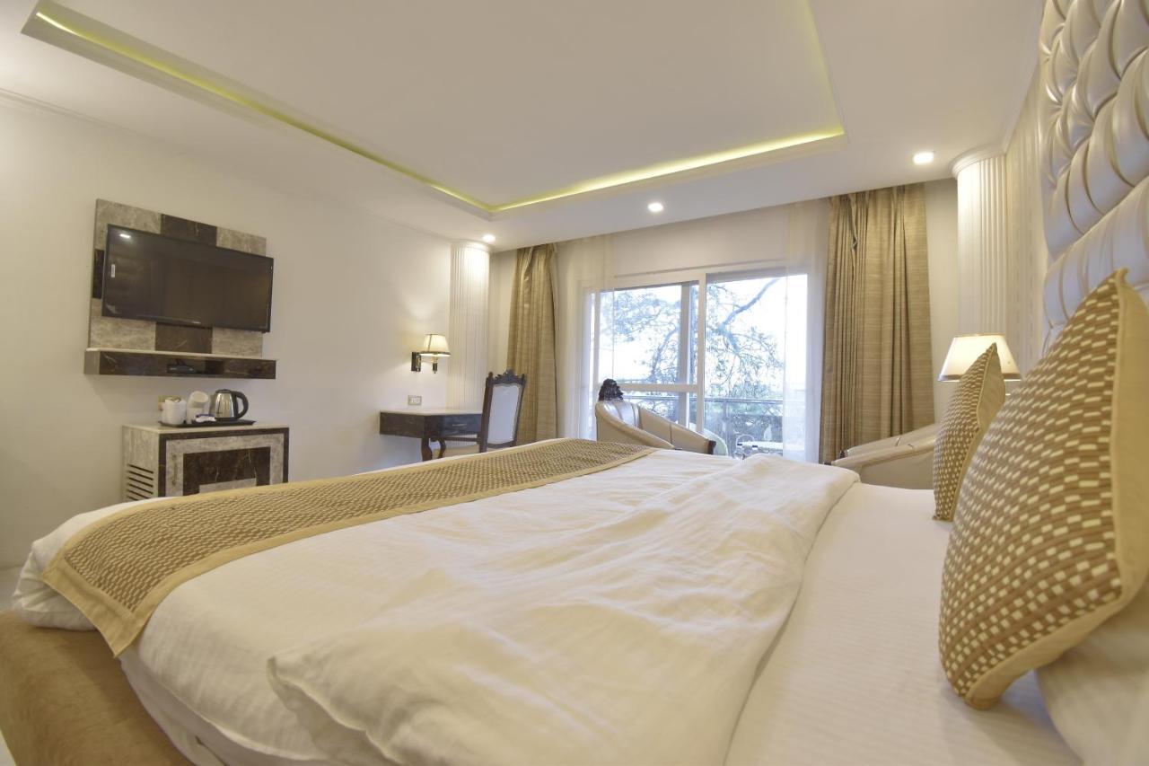 The Royal Castle Hot And Cold Centralized Hotel Dharamshala Exterior photo