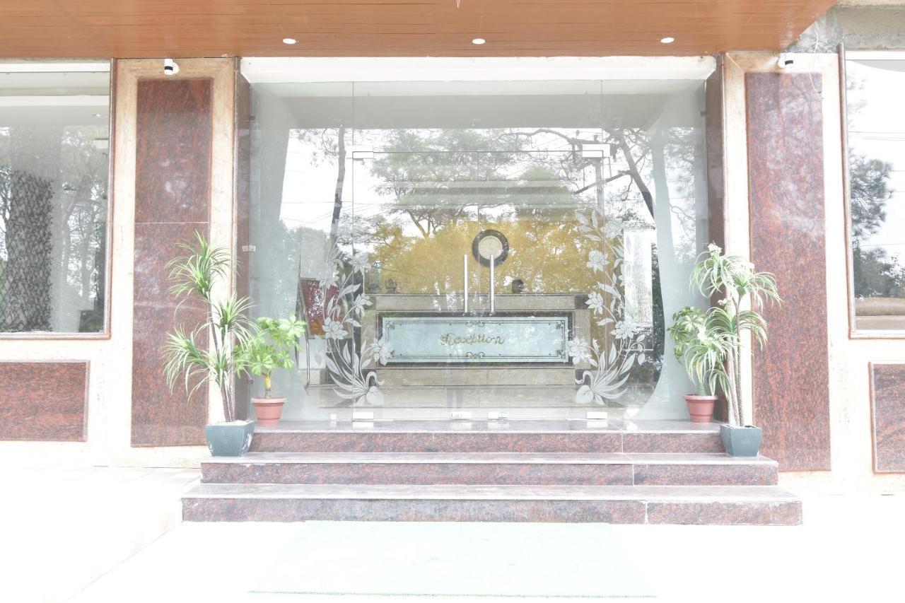 The Royal Castle Hot And Cold Centralized Hotel Dharamshala Exterior photo